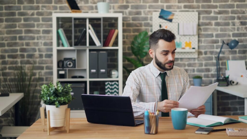Arizona condo owner reviewing HOA insurance deductible responsibilities